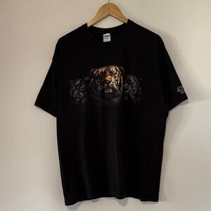Vintage Tiger T-Shirt / XL / Greenview Park & Zoo / 2000s ( Hole )